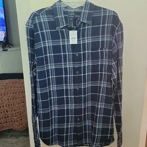 J. Crew NWT Men's Navy Plaid Button Down Shirt...Size LARGE